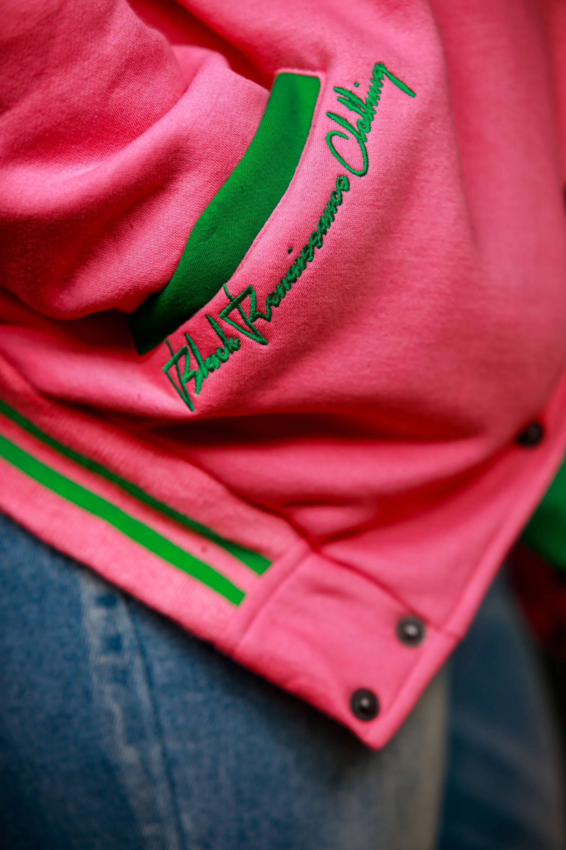 Fleece BR "LOGOS" Bomber in Pink & Green - Image 12