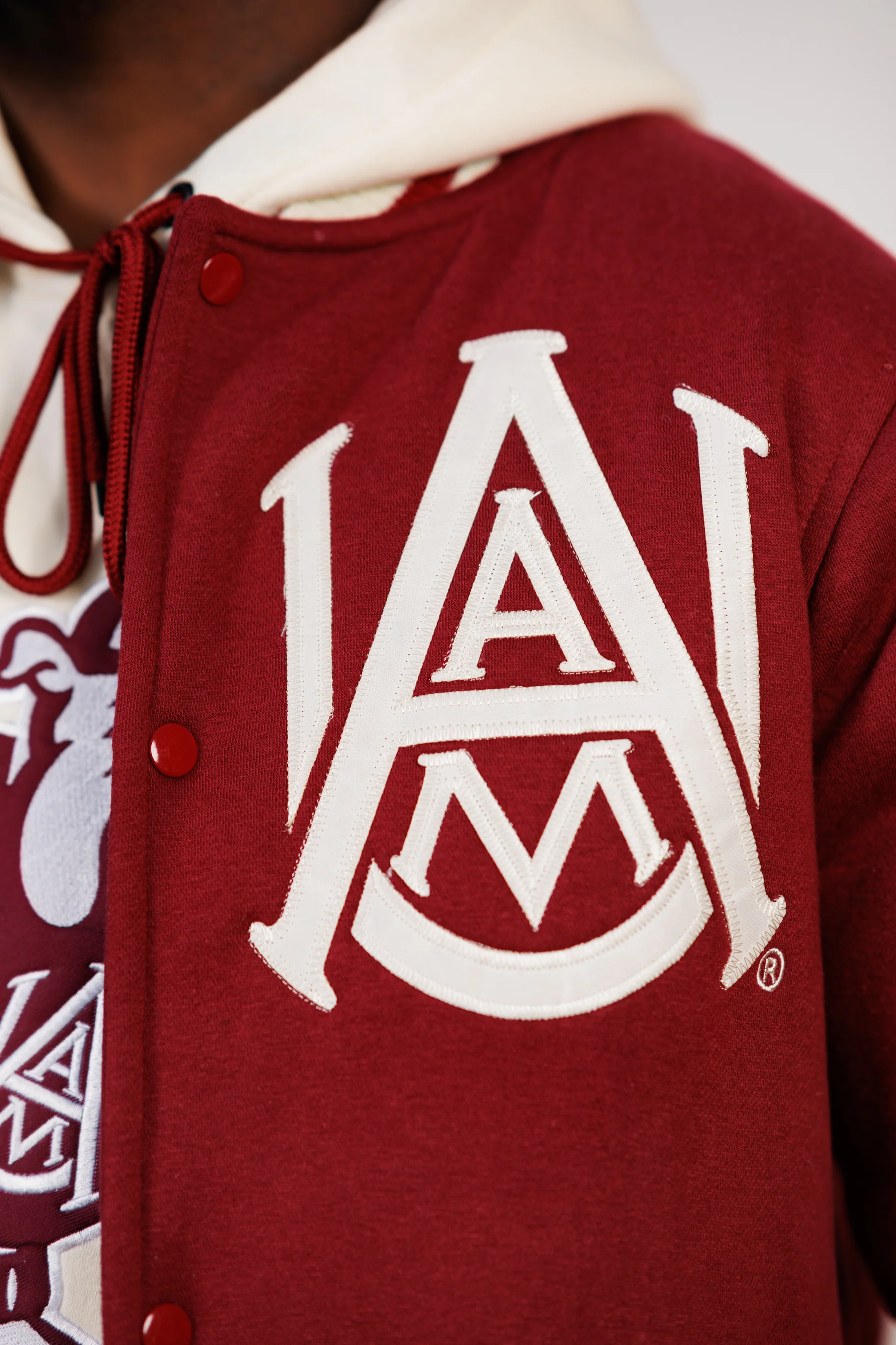 Fleece AAMU Bulldogs Limited Edition Bomber - Image 8