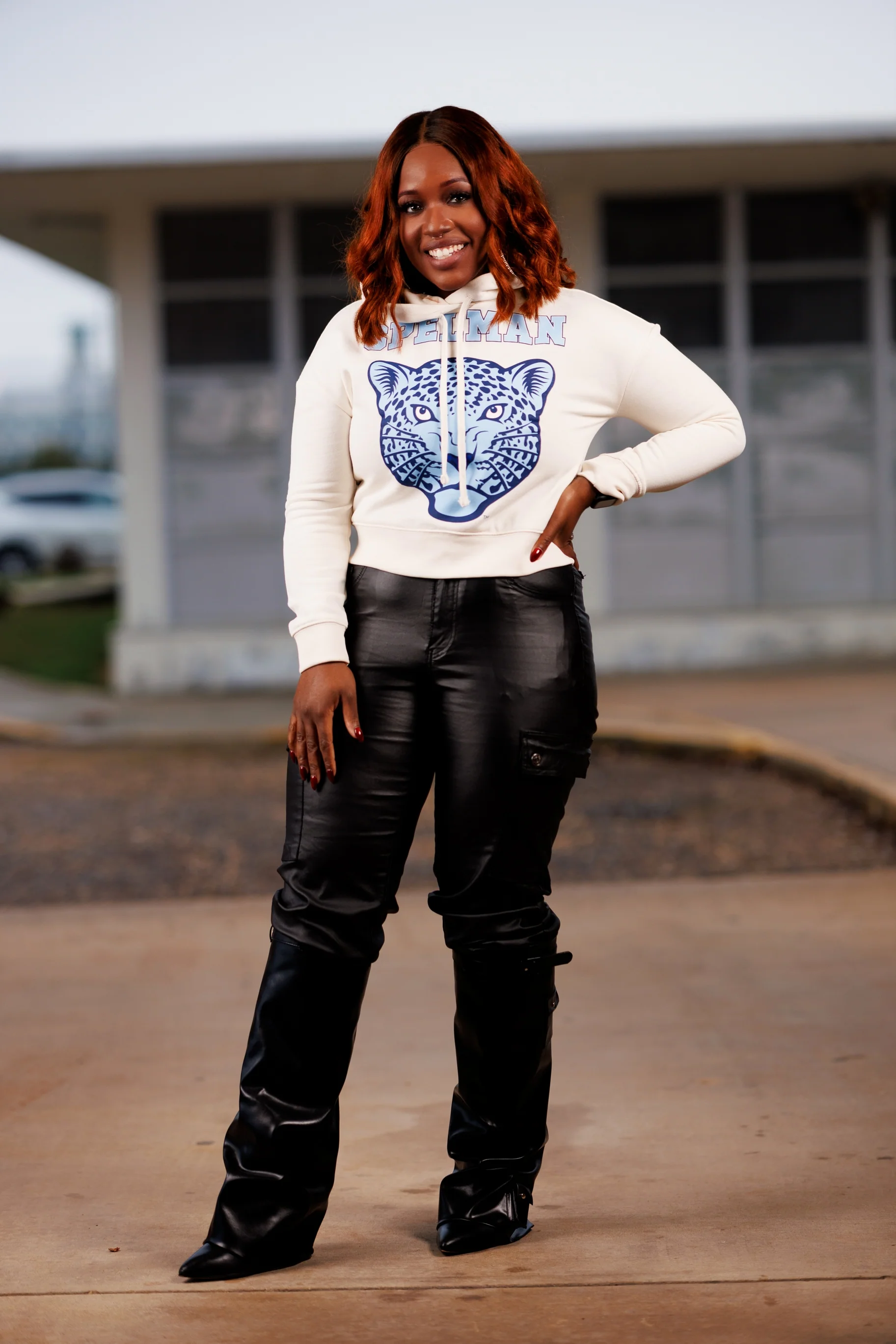 Spelman Cropped Hoodie - Image 3