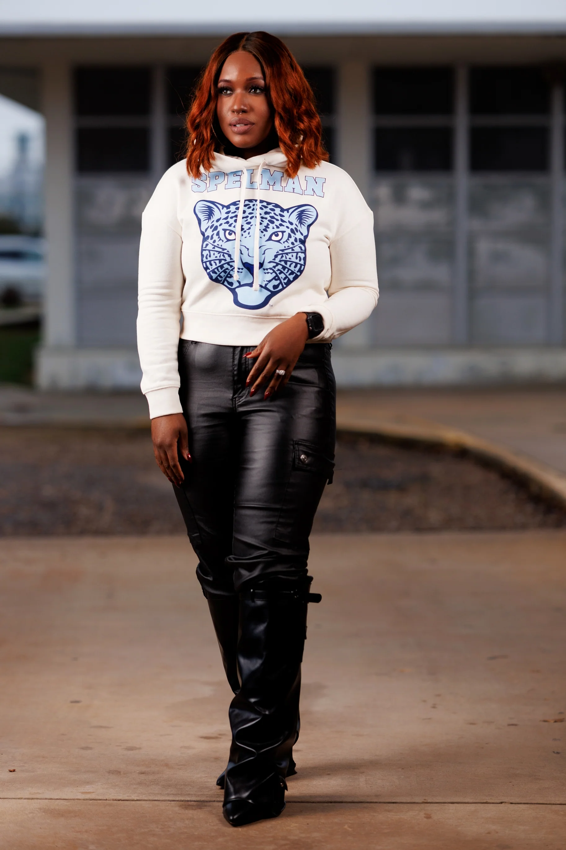 Spelman Cropped Hoodie - Image 4