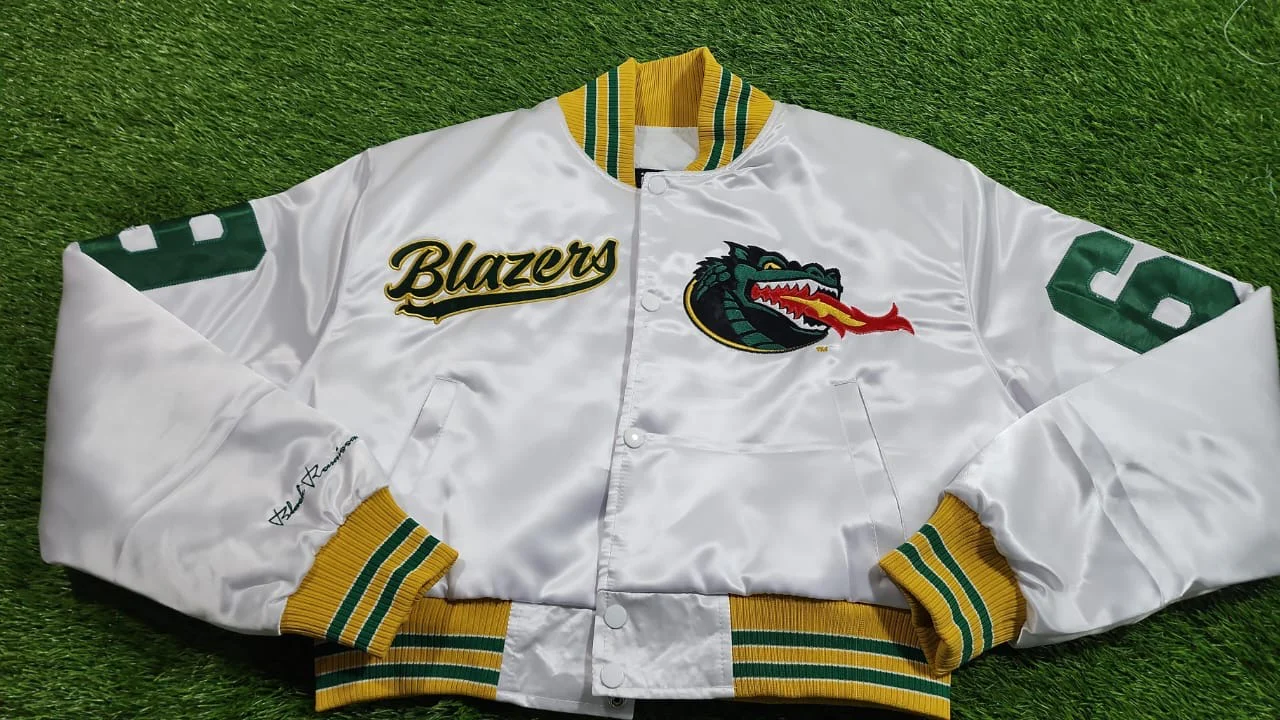 UAB CROPPED White Satin Jacket - Image 3